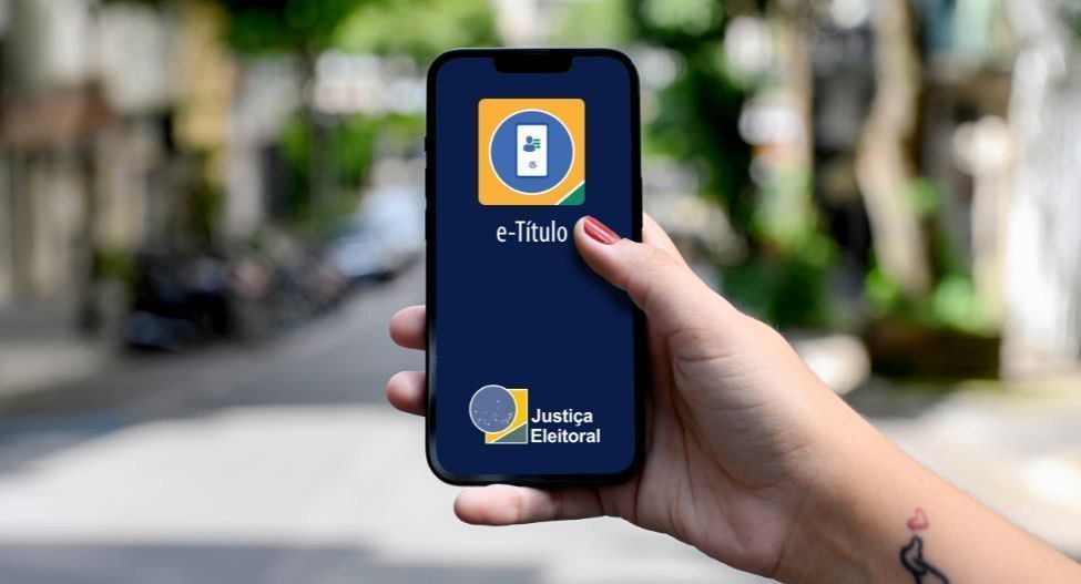 E-título: Precisa aparecer foto e ter biometria no celular?