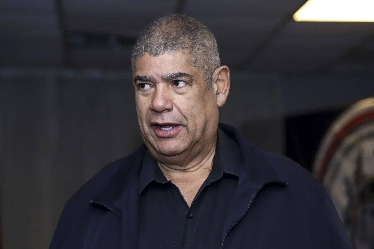 Ex-vereador Milton Leite se entrega à polícia