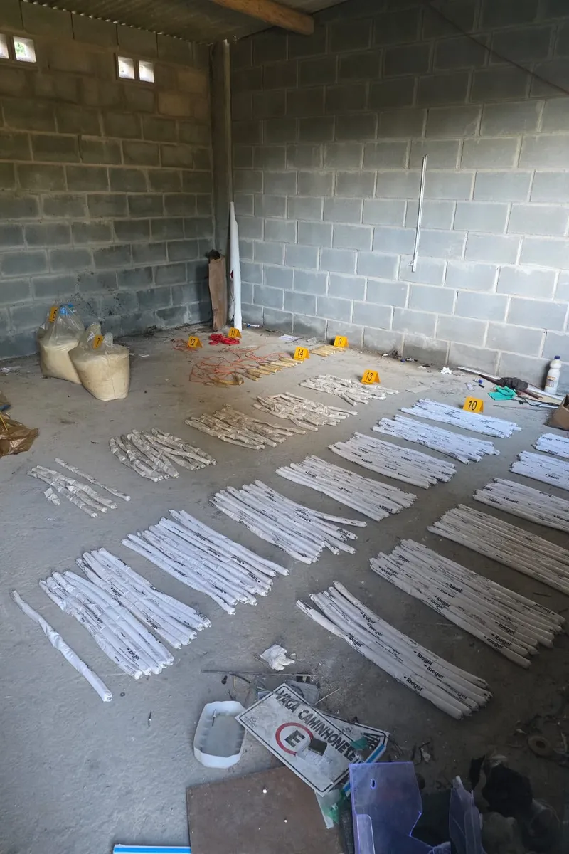 Explosivos encontrados em galpão eram normalmente utilizados em pedreiras