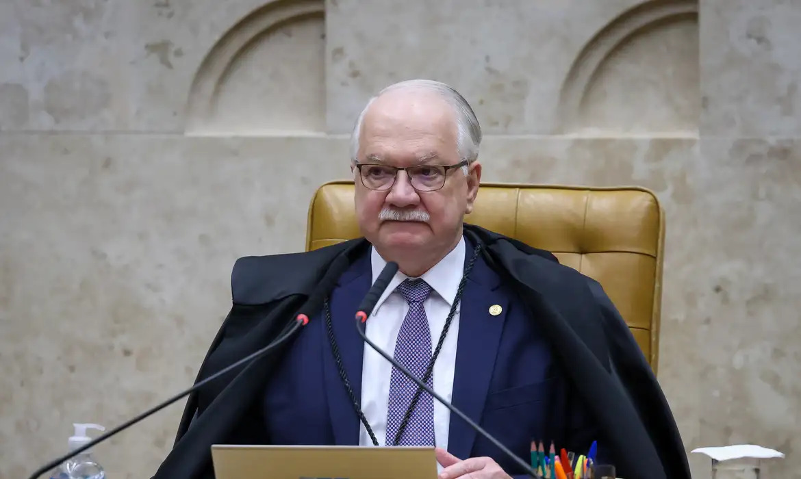 Fachin pode arquivar acusação contra Mendonça
