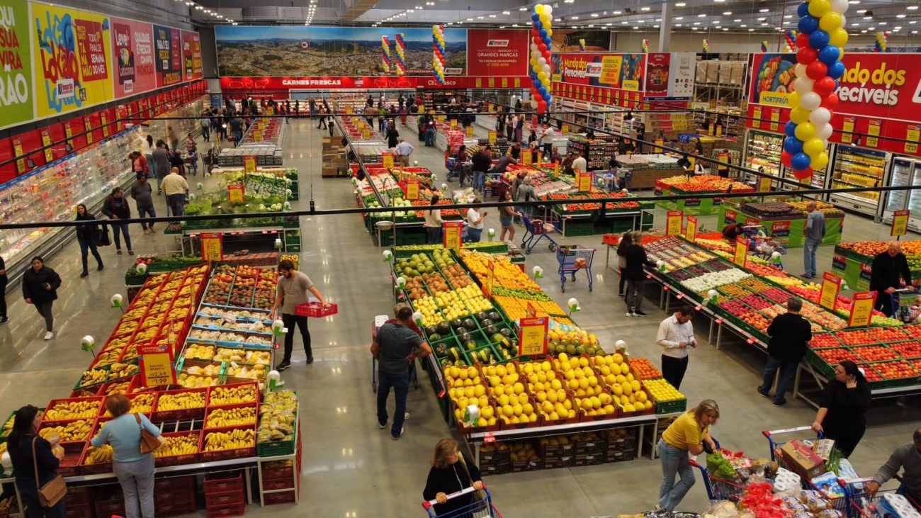 Gigante do atacado abre 140 vagas e oferece R$ 1,5 mil em compras como benefício aos contratados