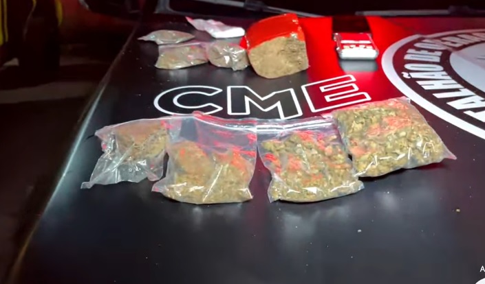 Homem é preso com 1 kg de maconha e cocaína no Vergel do Lago
