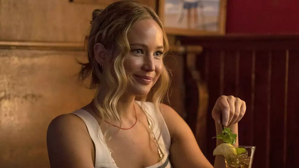 Jennifer Lawrence cria conta no Instagram, mas alerta fãs: "Se alguém disser algo negativo, vou sair"