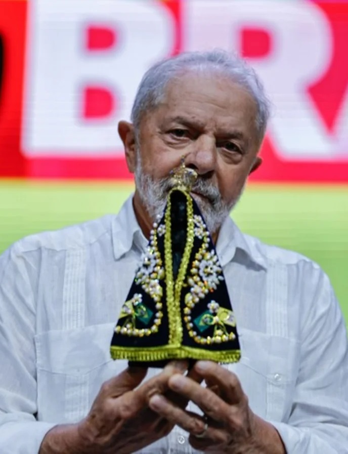 Lula avança entre católicos e evangélicos após o caso Nossa Senhora