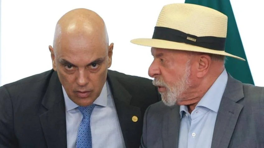 Lula foge de orientação de campanha ao elogiar Alexandre de Moraes