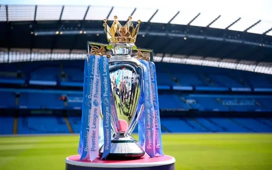 Manchester United x Manchester City: saiba onde assistir ao vivo ao clássico inglês