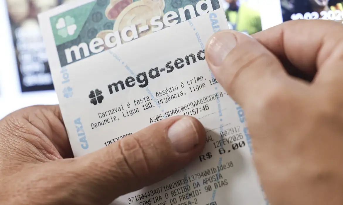 Mega-Sena acumula e prêmio chega a R$ 102 milhões; 15 apostas acertam a quadra em AL