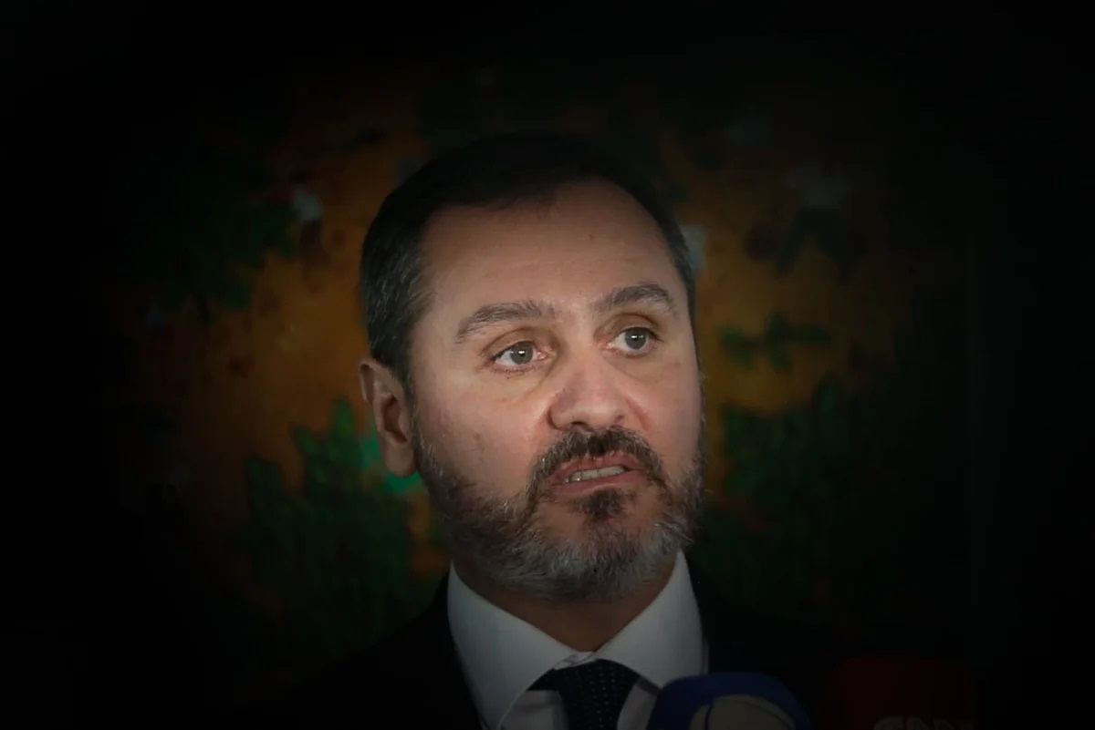 Mendonça determina o afastamento de Andrei Rodrigues da diretoria da PF