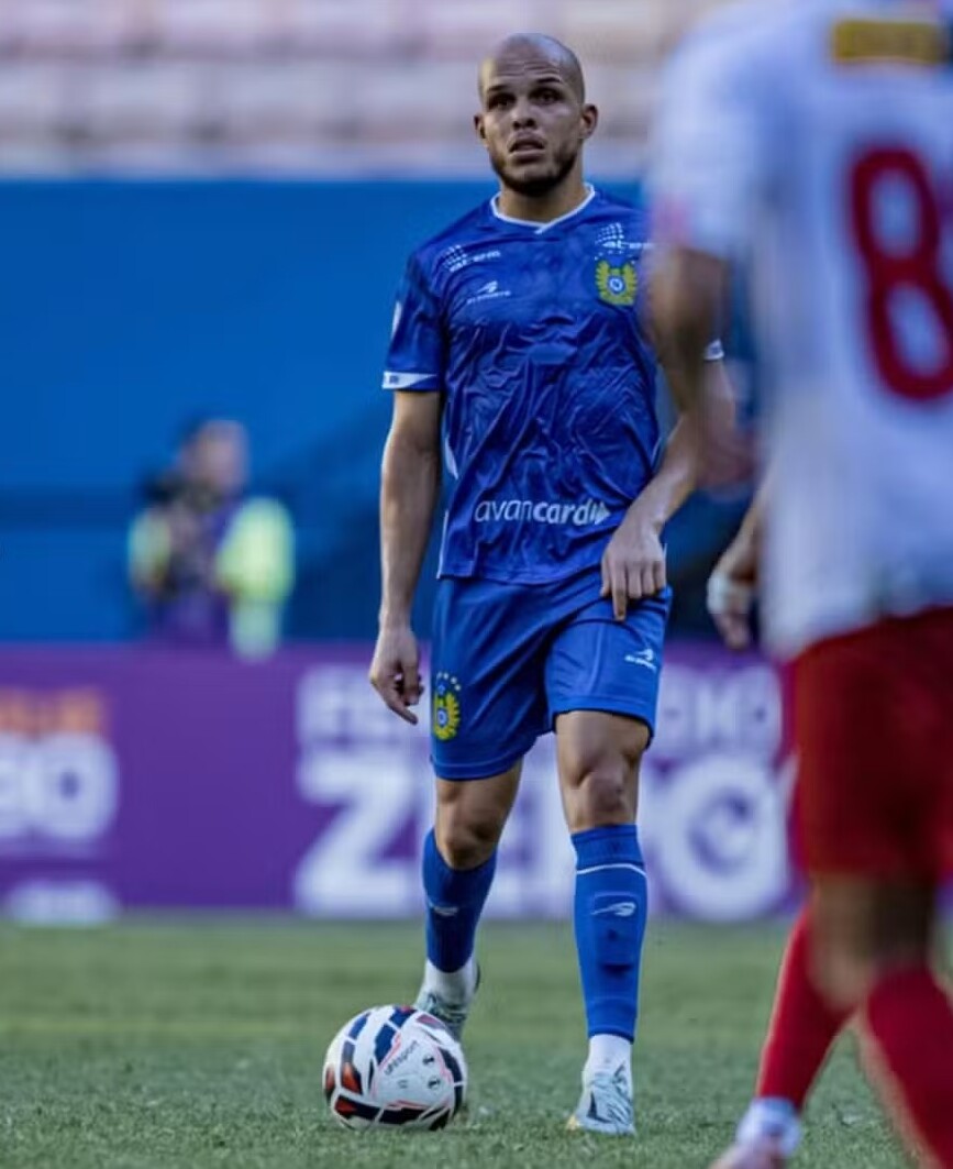 Nacional-AM tem dúvidas no meio-campo para decisão contra o CSA