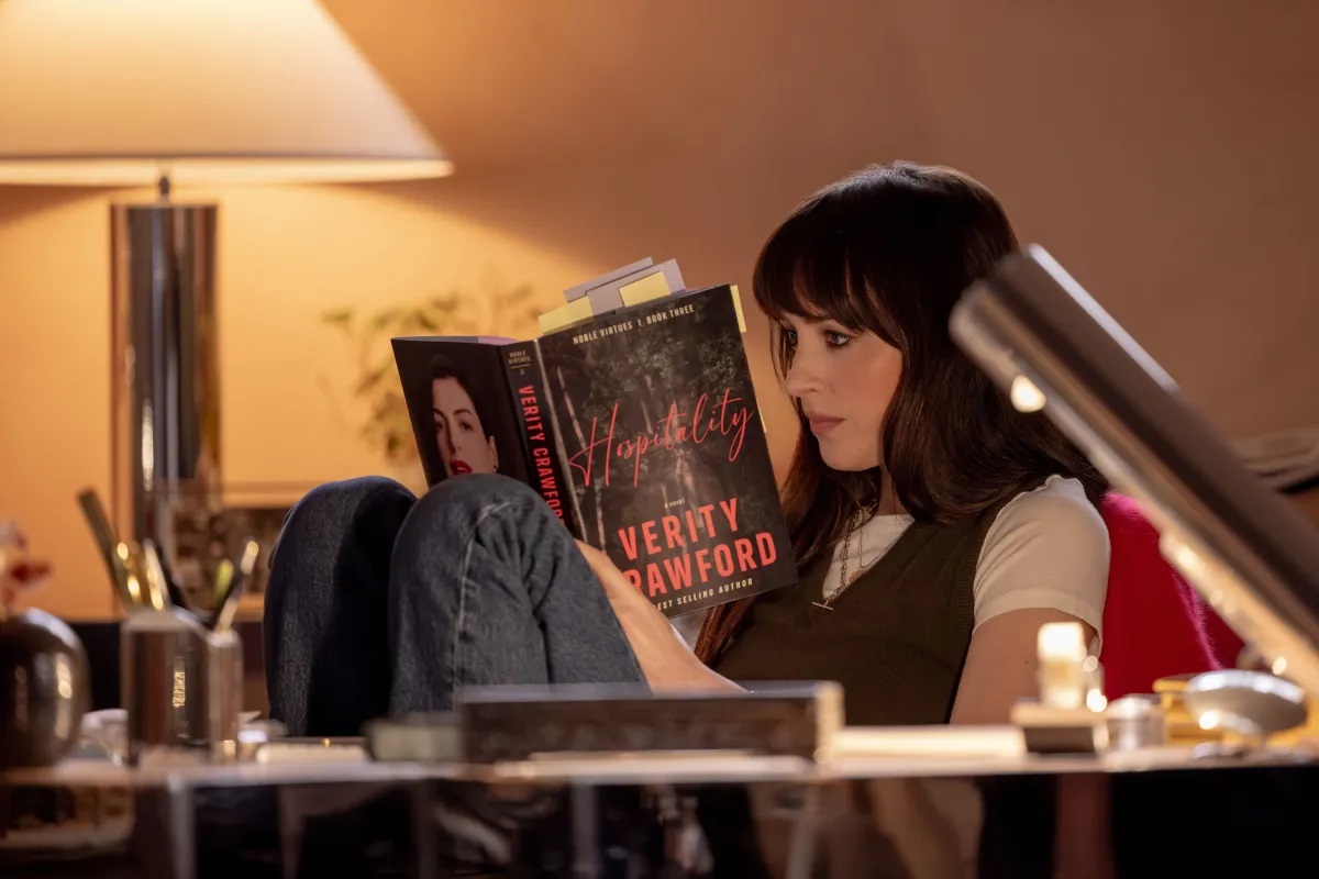 O que esperar do filme "Verity", segundo Dakota Johnson?