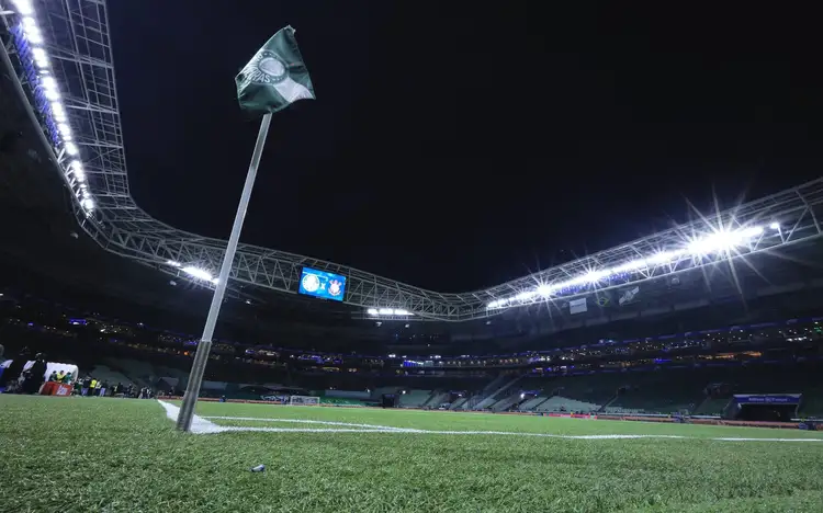 Palmeiras debate impactos de medidas contra bets em reunião na FPF