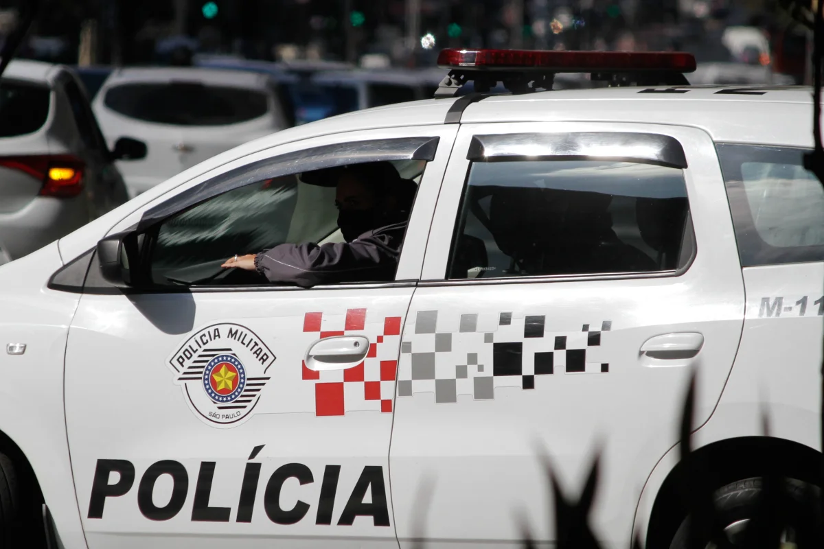 PM denunciado pelo MP por elo com PCC guardava R$ 1,18 milhão em mala