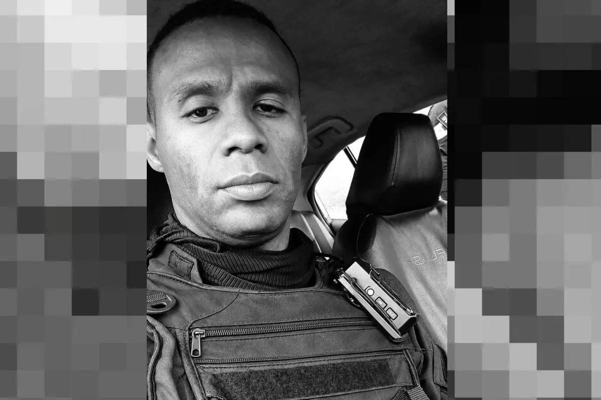 PM morre após ser atropelado por carro que furou bloqueio em via