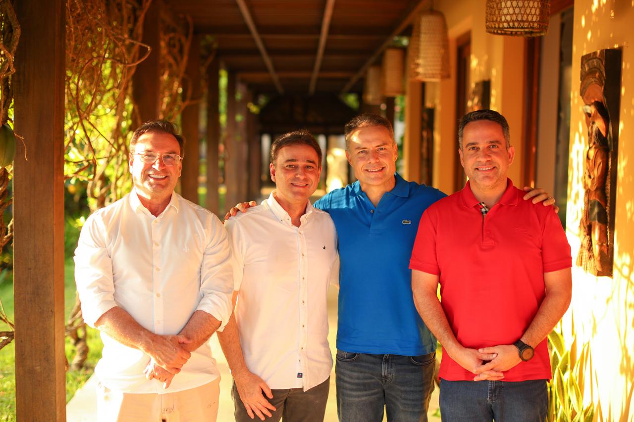 Renan reúne Luciano, Yale e Paulo Dantas e anuncia lançamento da candidatura em Arapiraca