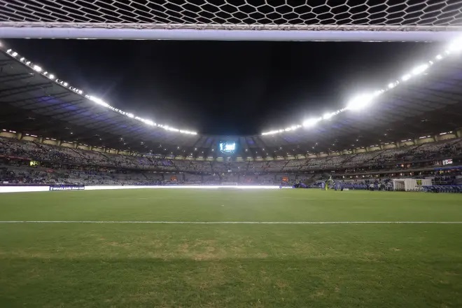 'Sextou' do futebol: CBF implementa novo horário de 20h às sextas na Série A