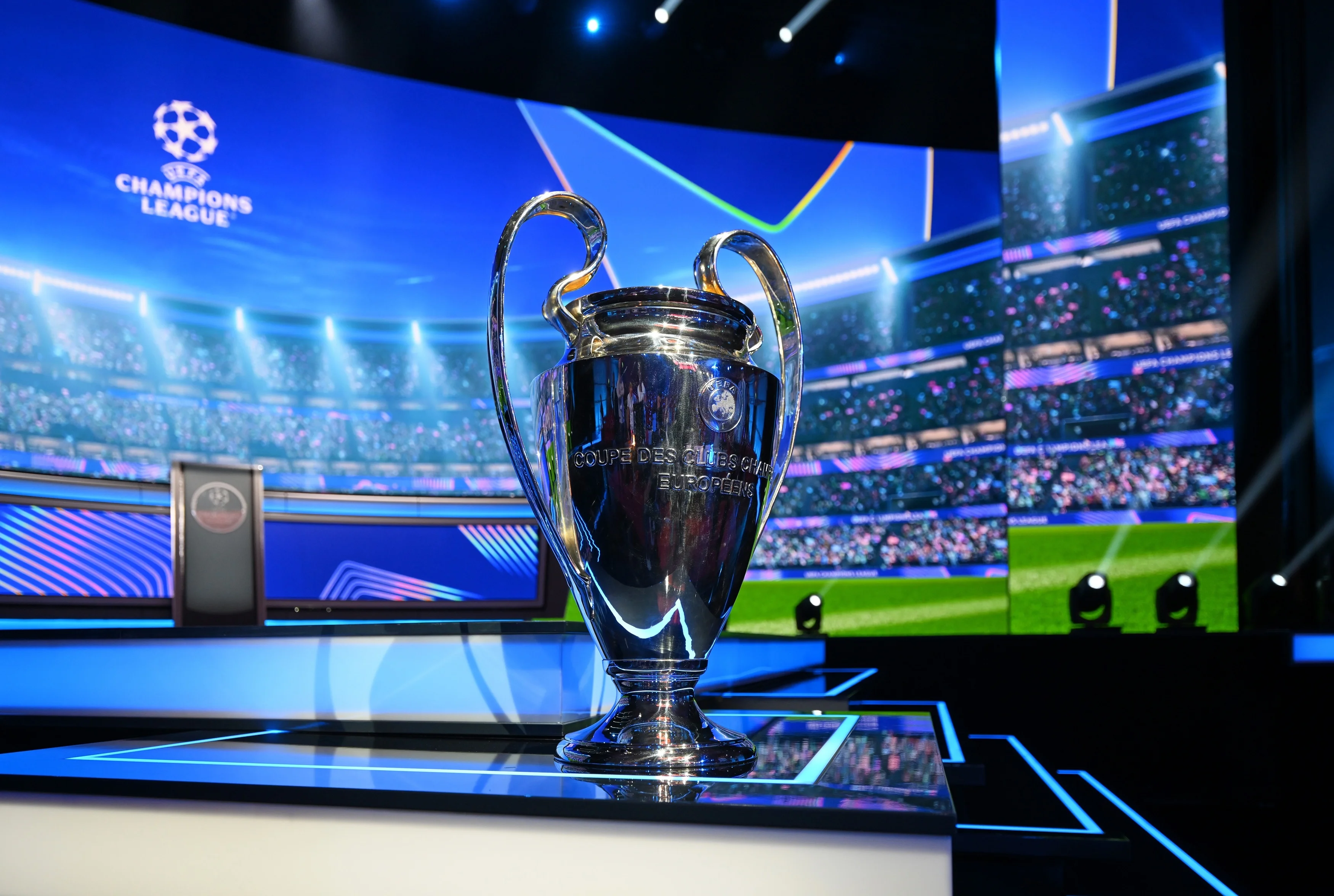 Sorteio da UEFA define confrontos da Fase de Liga da Champions League