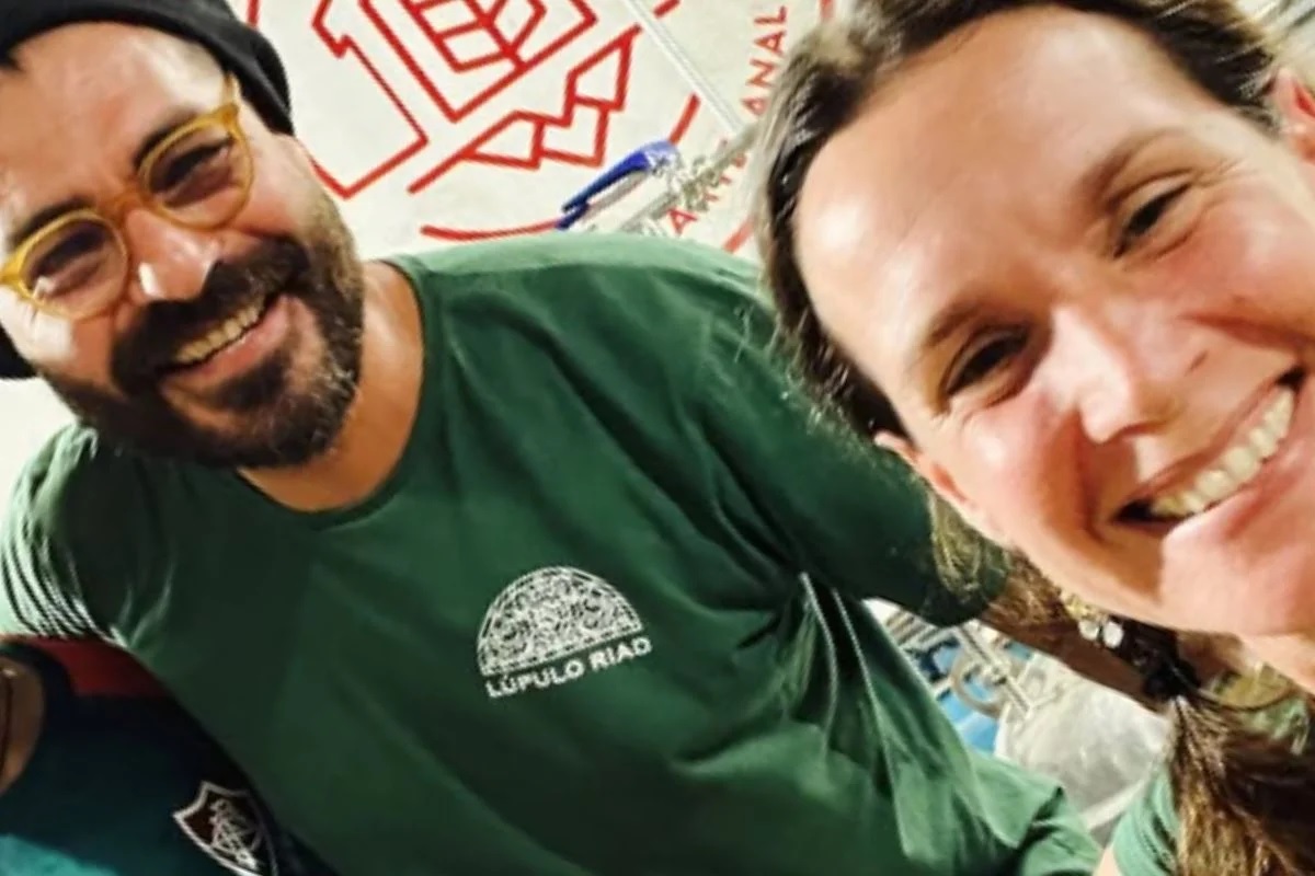 Thiago Lacerda anuncia fim do casamento com Vanessa Lóes