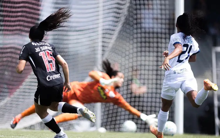 Vasco perde em São Januário, mas conquista o Brasileirão A2 Feminino