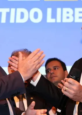 Após derrota de Flávio, Alfredo Gaspar sinaliza oposição a Lula: “Trincheira de luta está pronta”