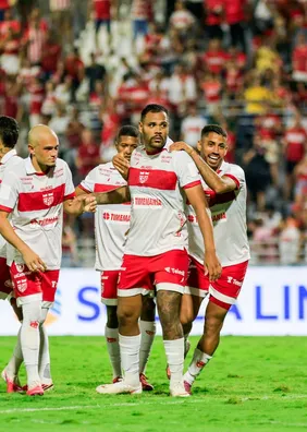 Assista aos melhores momentos: CRB vence o Atlético-GO e se reaproxima do G-6: 3 a 1
