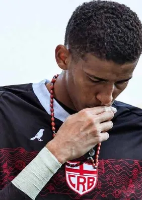 Goleiro do CRB se destaca e deixa decisão do Alagoano Sub-20 aberta