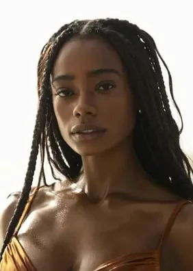 Quem é a modelo Dandara Couto, de 27 anos, desaparecida em São Paulo