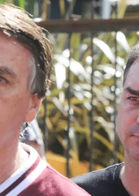Após resultado do 1º Turno, Bolsonaro pede a Moraes para ver Flávio