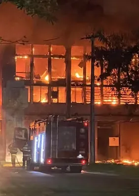 Incêndio atinge prédio de inovação da UFPE, no Recife