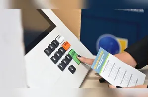Posso levar meu filho para votar? Veja as regras para entrar na cabine