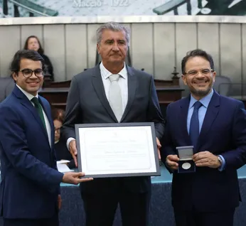 Alagoano com atuação nacional e internacional na pecuária recebe homenagem da Assembleia