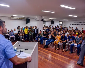 Ambulantes da orla de Maceió discutem regras para comércio informal