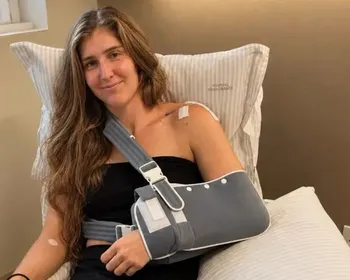 Bia Haddad passa por cirurgia e manda recado sobre retorno: 'Focar 100%'