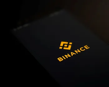 Binance sofre ataque de US$ 6,3 bi, maior roubo de criptomoedas da história