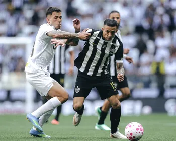 Com gol de bicicleta, Atlético-MG vira contra o Santos nos acréscimos