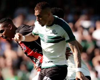 Coritiba encerra jejum, bate Vitória e abre distância do Z4 do Brasileirão