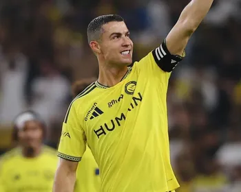 Cristiano Ronaldo marca pelo Al-Nassr e chega a 981 gols na carreira