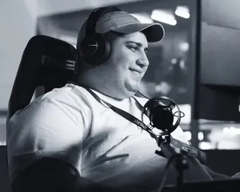 Dedeco, youtuber de futebol, morre aos 33 anos