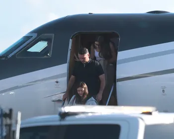 Da negativa de fuga à chegada a Miami: a cronologia de Flávio Bolsonaro