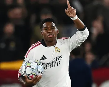 Endrick pode ser titular contra o Barcelona após suspensão de Vini Jr.