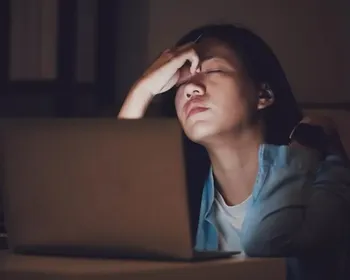 Esgotamento no trabalho: os três sinais que a OMS associa ao burnout