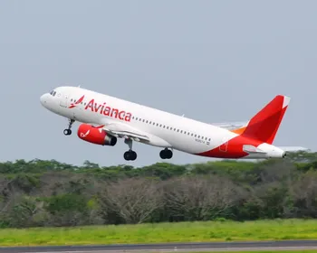 Forte turbulência desvia voo nos EUA e deixa oito hospitalizados