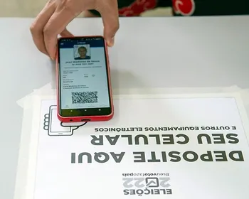 Eleitor é detido após entrar com celular na cabine para tentar filmar o voto em seção no Clima Bom