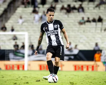 Jogador do Avaí acusa Matheus Araújo, do Ceará, de racismo durante partida