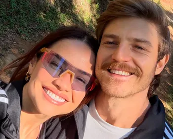 Juliette ganha declaração do noivo às vésperas do casamento: "Para sempre”