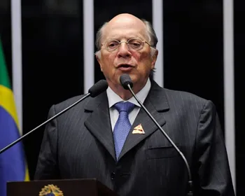 Jurista que pediu impeachment de Dilma assina carta em defesa da democracia