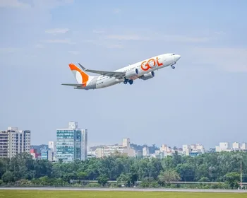 Luz e passagens aéreas caem na prévia da inflação de outubro; veja o que mudou