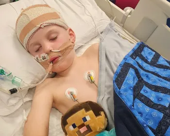 Menino de 6 anos começa a ter crises de raiva e é diagnosticado com AVC