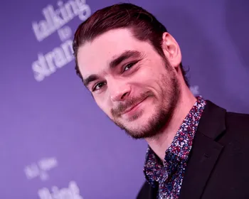 Morre RJ Mitte, ator de Breaking Bad, aos 34 anos