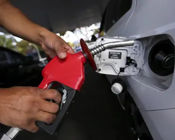 MP abre inquérito para apurar venda de gasolina fora do padrão em posto de Arapiraca