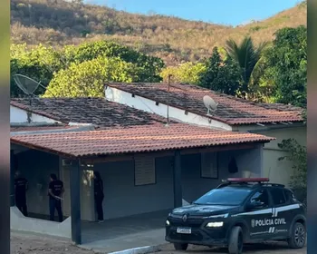 Mulheres usam perfis falsos para ameaçar criança de morte